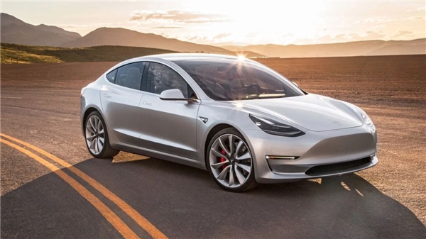 Elon Musk açıkladı! Uygun fiyatlı Tesla geliyor