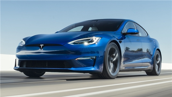 Tesla Model S Plaid otomobili hız rekoru kırdı!