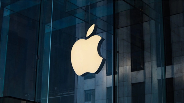 Apple, İngiliz futbol devini satın almak istiyor!