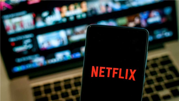 Netflix şifresini paylaşmak artık suç sayılacak!