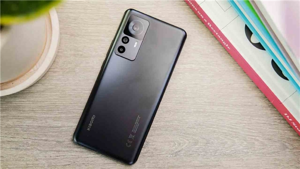 Xiaomi açıkladı: Amiral gemisi modele rağbet yüksek