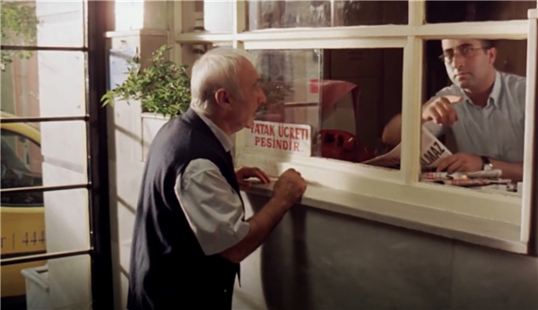 Yılmaz Erdoğan'ın İnci Taneleri dizisi ile Gönül Yarası filmi arasında benzerlik iddiası