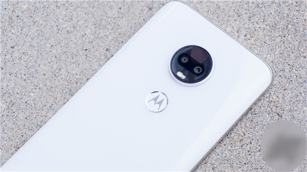 Tüm Detaylarıyla Bütçe Dostu Akıllı Telefon Motorola Moto G7
