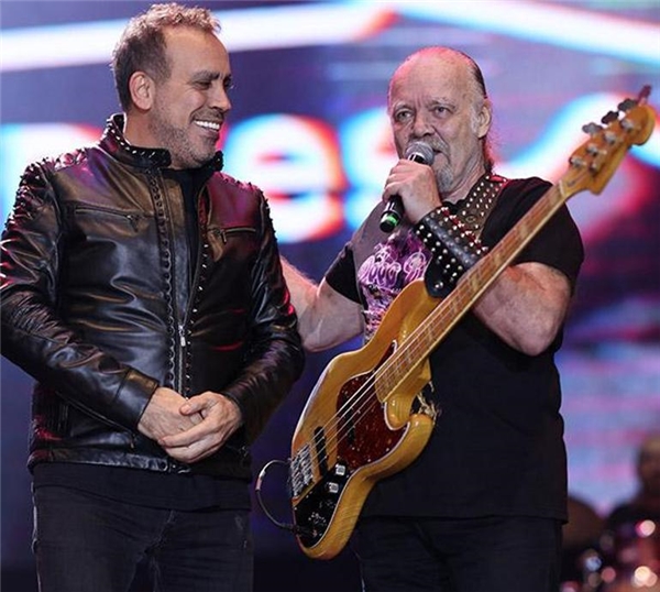 Kuruçeşme Açıkhavada Barış Manço Saygı Gecesi