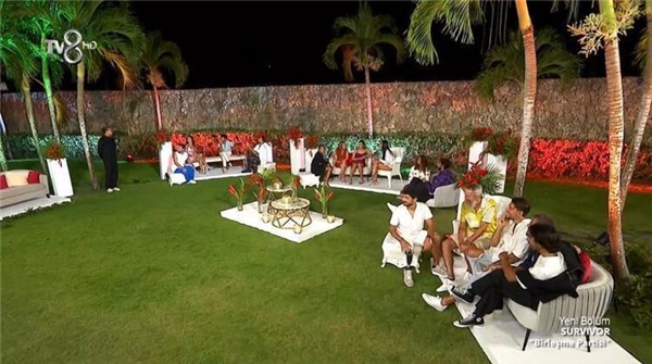 Survivor birleşme partisinde geceye damga vuran performans